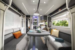 Camping-car Profile 270 Graphite Edition Premium intérieur